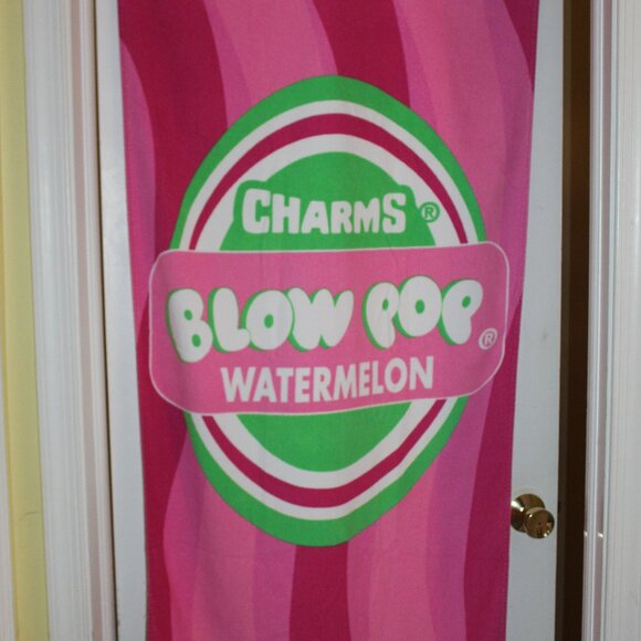 Charms Blow Pop Beach Towel - Picture 1 of 2